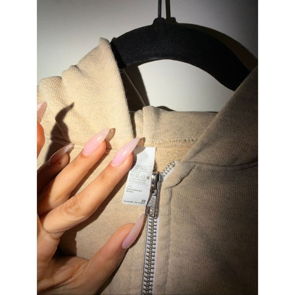 S/M tan cropped zip up hoodie - Picture 2 of 4